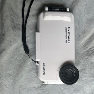 iPhone 8 waterproof case. Used once. Can go 130 ft under water.